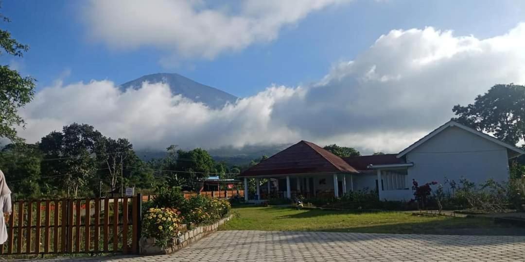Rinjani Hill Hotel Sembalunlawang Εξωτερικό φωτογραφία